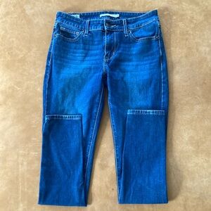 Levi 711 Skinny Jeans size 26